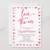 Liefde zit in het Air Red Pink Hearts Vrijgezellen Kaart (Voorkant)