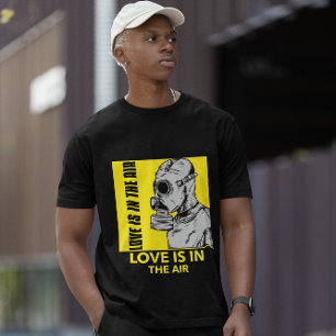 Liefde zit in het luchtgasmasker - Anti Valentijns T-shirt