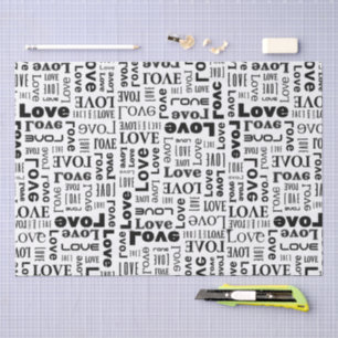 Liefdepatroon met zwarte letters tissuepapier