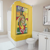 Liefdesboodschap in Rasta Colours Art Print Douchegordijn (In situ)