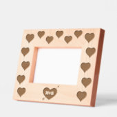 Liefdeshart met pijl en initialen van romantisch s gegraveerde lijstjes (Links)