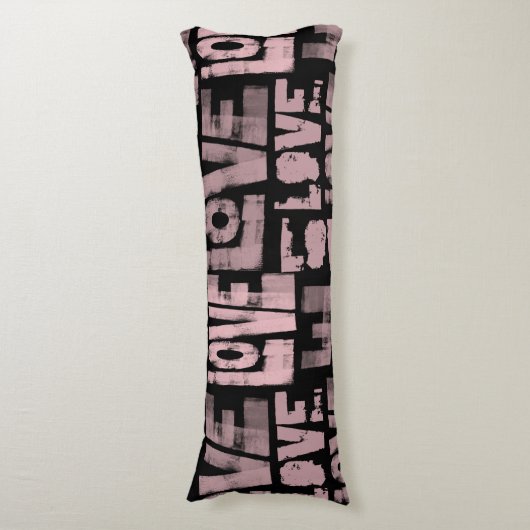 Liefdeslichaam kussen in roze en zwarte graffiti (Voorkant Verticaal)