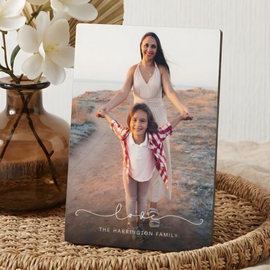 Liefdesscriptietypografie-overlay gezinsfotomemora fotoplaat