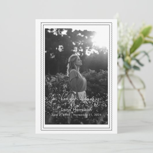 Liefdevol Geheugen Script Framed Photo Funeral Pro Kaart (Staand voorkant)