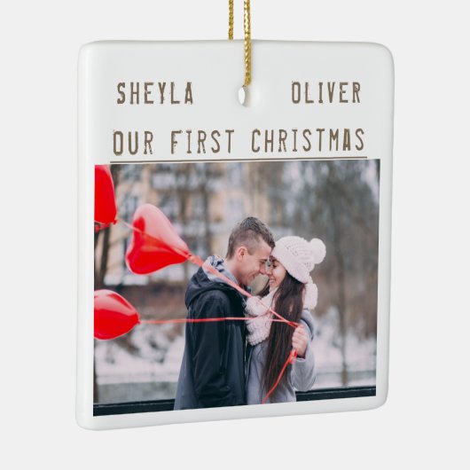 Liefdevol Koppel 1e Kerstmis Keepsake 2 Foto's Keramisch Ornament (Rechts)