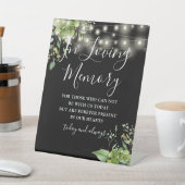 Liefdevolle Geheugen Zwart Groen String Lights Tro Reclamebord Met Voetstuk (Insitu)