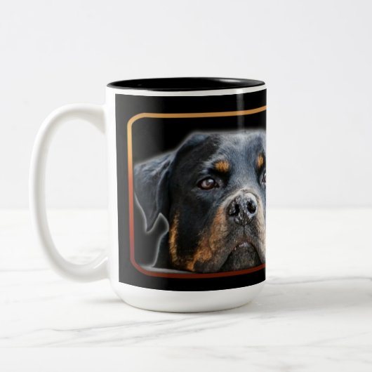 Liefdevolle Pet Rottweiler Mok (Links)
