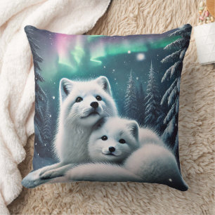Liefdevolle poolvossen Noorderlicht Snowy Forest Kussen
