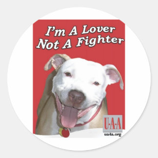 LIEFHEBBER IS GEEN VECHTER RONDE STICKER