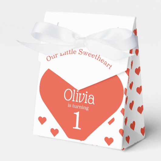 Liefje Eerste Verjaardagsfeestje Rode Hart Tent Bedankdoosjes (Voorkant Zijde)
