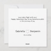 Lieve Cartoon Liefdesvogels Roze Harten Valentijns Feestdagenkaart (Achterkant)