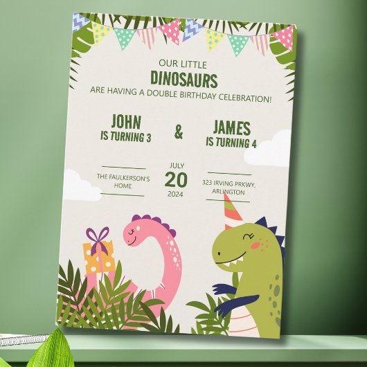 Lieve Dinosaur Kinderen Dubbele Verjaardagsviering Kaart