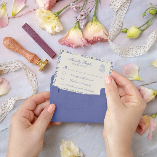 Lieve Erwt Bloem Blauw en Crème RSVP Kaartje