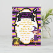 Lieve Heks met Ketel Halloween Verjaardagsuitnodig Kaart (Staand voorkant)