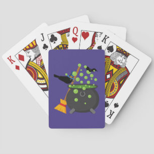 Lieve Heksenkraai die in een Borrelende Ketel Kijk Pokerkaarten
