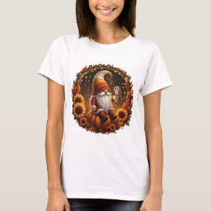 Lieve herfstkabouter op pompoen met uil t-shirt