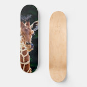 lieve jonge giraffe skateboard (Voorkant)