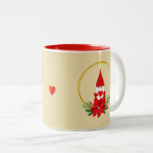 Lieve kabouter en kerstkrans op lichtbeige mok (Voorkant rechts)