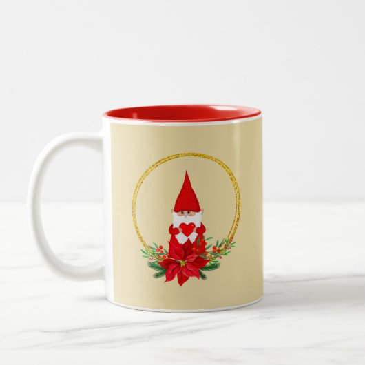 Lieve kabouter en kerstkrans op lichtbeige mok (Links)