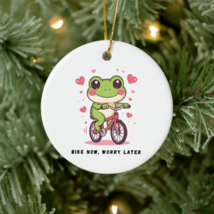 Lieve kikker die op een fiets rijdt Grappig gesc Keramisch Ornament