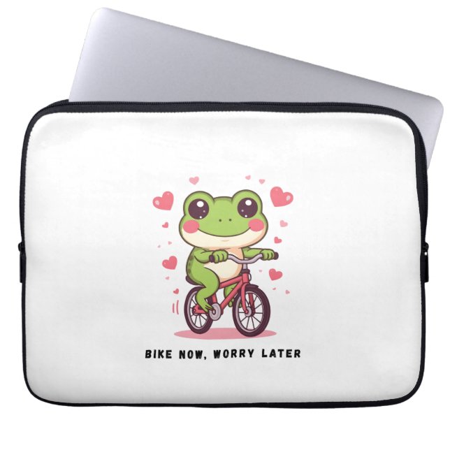 Lieve Kikker Die op Fiets Rijdt | Grappig Kikkerca Laptop Sleeve (Voorkant)
