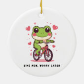 Lieve kikker rijdt op een fiets | Grappig geschenk Keramisch Ornament (Achterkant)