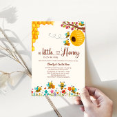 Lieve kleine Honey is op die manier Baby shower Kaart