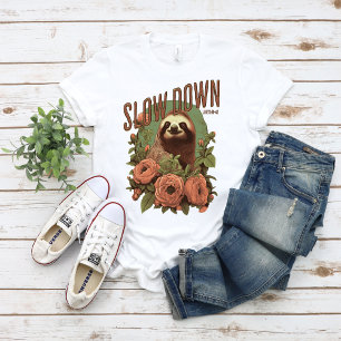 Lieve Luiaard Vaar Langzamer Lukas 10:38-42 T-shirt