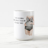 Lieve romantische vrouwen met een kinderwagen met  koffiemok (Center)