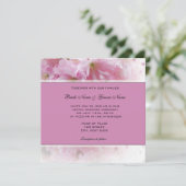 Lieve zachte roze kersen die op uitnodiging voor e (Staand voorkant)