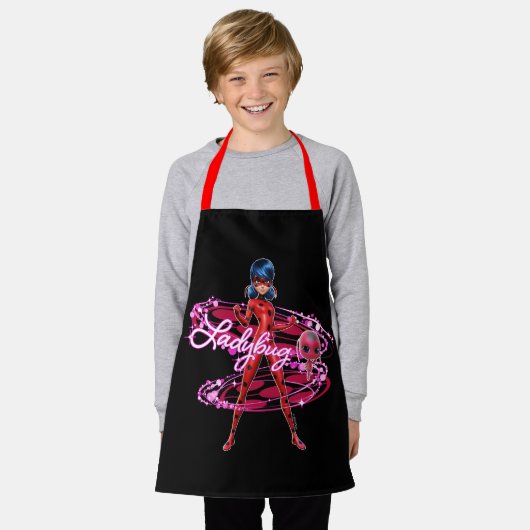 Lieveheersbeestje en Tikki Graphic Schort (Gedragen)