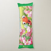 Lieveheersbeestje in bloementuin.Giant custom Lichaamskussen (Achterkant (Verticaal))