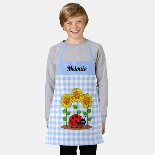 Lieveheersbeestje met Zonnebloemen Blauw Gingham M Schort (Gedragen)