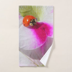 Lieveheersbeestje op de petunia Poster Handdoek