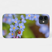 Lieveheersbeestje op For-get-me-not iPhone Case (Achterkant (horizontaal))