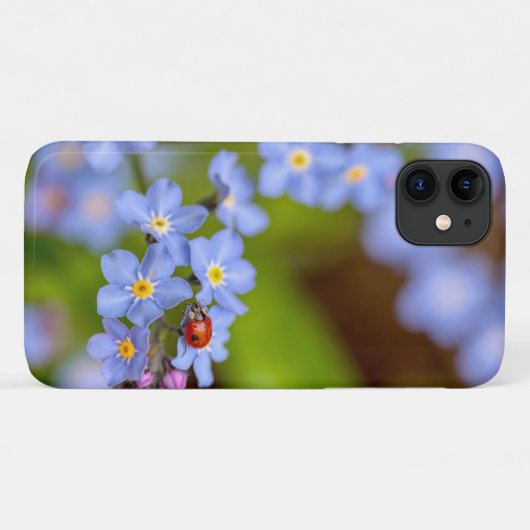 Lieveheersbeestje op For-get-me-not iPhone Case (Achterkant (horizontaal))