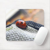 Lieveheersbeestje symbool tegen geweld. muismat (Met muis)