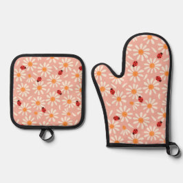 Lieveheersbeestjes en madeliefjes in het voorjaar ovenwant & pannenlap set