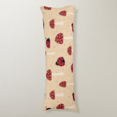 Lieveheersbeestjes en rode paddenstoelen lichaamskussen (Voorkant Verticaal)