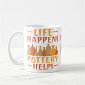 Life Happens Pottery Helps Pottery Koffiemok (Links)
