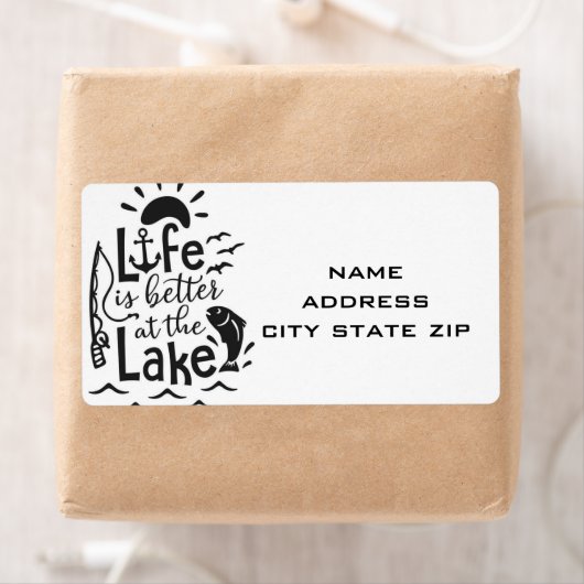*LIFE IS BETER BIJ DE ADRESETIKETTEN LAKE* ETIKET (Insitu)