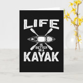 Life Is Better in A Kajak Canoe Kaart (Gele Bloem)