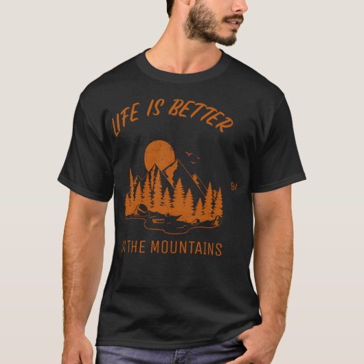 Life Is Better In The Mountains Active T-shirt (Voorkant)