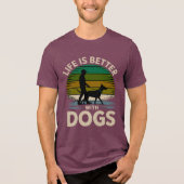 Life Is Better With Dogs Retro Sunset T-Shirt  (Voorkant)