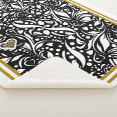 Life Quote Black Sherpa Blanket van Adiela Akoo Sherpa Deken (3/4)