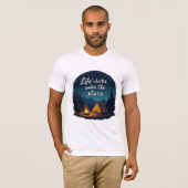 Life’s Better Under the Stars Camping T-Shirt Desi (Voorkant volledig)