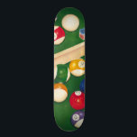 Lifelike Billiards Table met Balls en Chalk Persoonlijk Skateboard<br><div class="desc">Rack ze met dit spectaculaire schilderij van een billiardtafel van Jennifer Goldberger. De ballen zien er nieuw uit, het vilt ziet er immaculair uit en de krijt is al aangebracht op de richtsnoerstokken. Hang dit in je huis, of geef het aan een vriend of geliefde die van een spel van...</div>