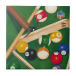 Lifelike Billiards Table met Balls en Chalk Tegeltje<br><div class="desc">Rack ze met dit spectaculaire schilderij van een billiardtafel van Jennifer Goldberger. De ballen zien er nieuw uit, het vilt ziet er immaculair uit en de krijt is al aangebracht op de richtsnoerstokken. Hang dit in je huis, of geef het aan een vriend of geliefde die van een spel van...</div>