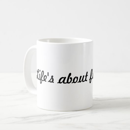 "Life's About Film Stars" Script Font White Mok (Voorkant links)