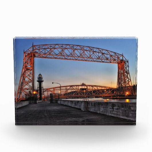 Liftbrug voor de lucht en vuurtoren Duluth Minneso Fotoblokken (Voorkant)